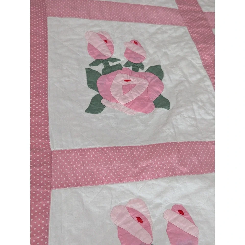 Vintage Handmade Rose Appliqué Quilt – 86